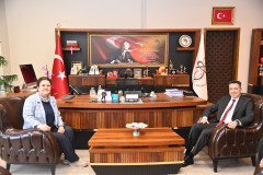 AK Parti Osmaniye Milletvekili Derya Yanık’tan Rektörümüze Ziyaret